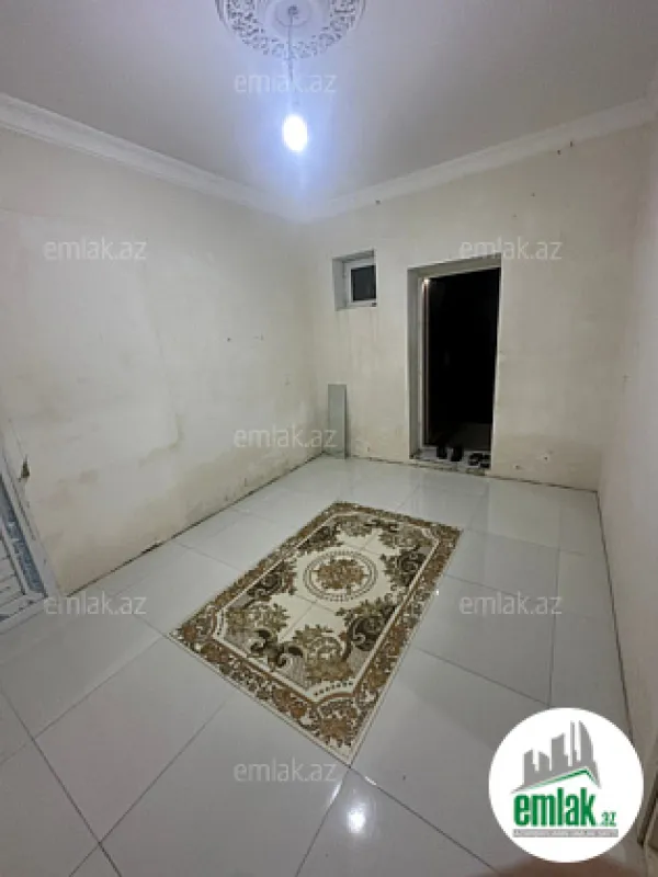 Satılır 5 otaqlı həyət evi 150 m²