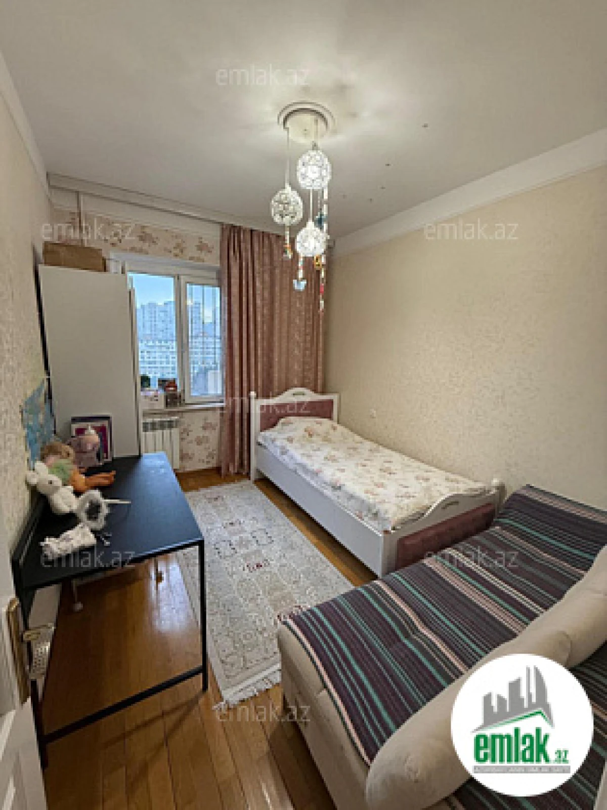 Satılır 3 otaqlı köhnə tikili 72 m²