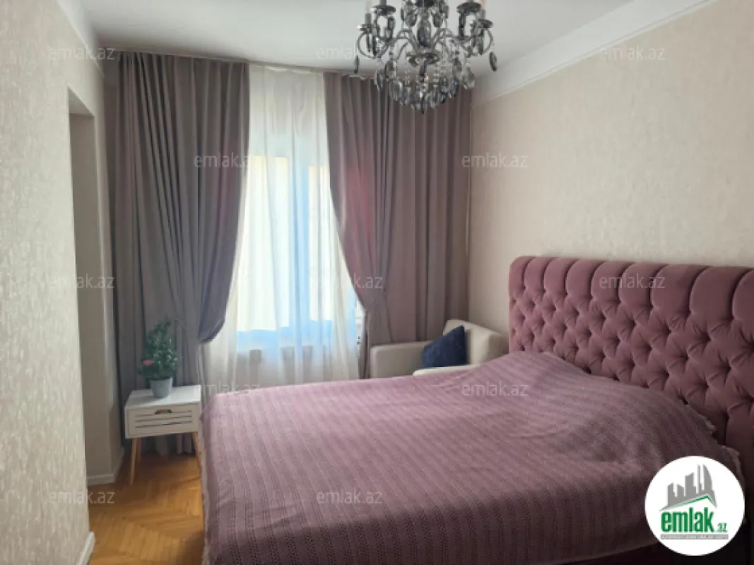 Satılır 3 otaqlı köhnə tikili 72 m²
