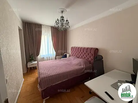 Satılır 3 otaqlı köhnə tikili 72 m²