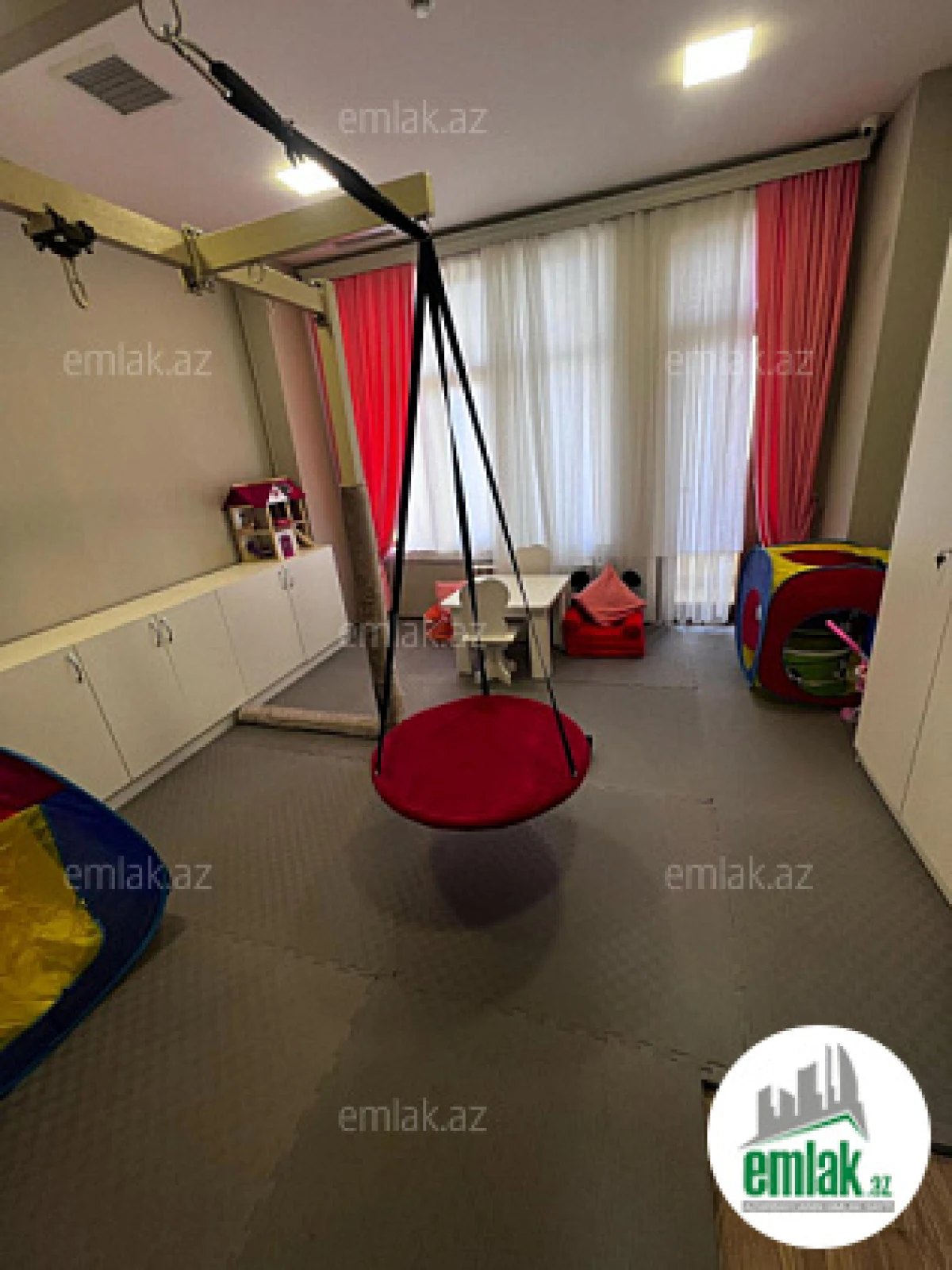 Satılır 35 otaqlı obyekt 1100 m²