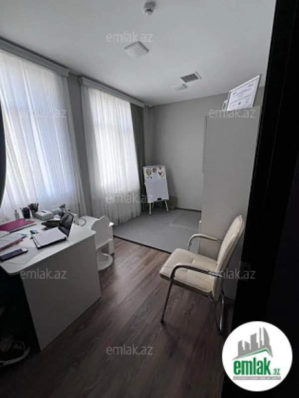 Satılır 35 otaqlı obyekt 1100 m²