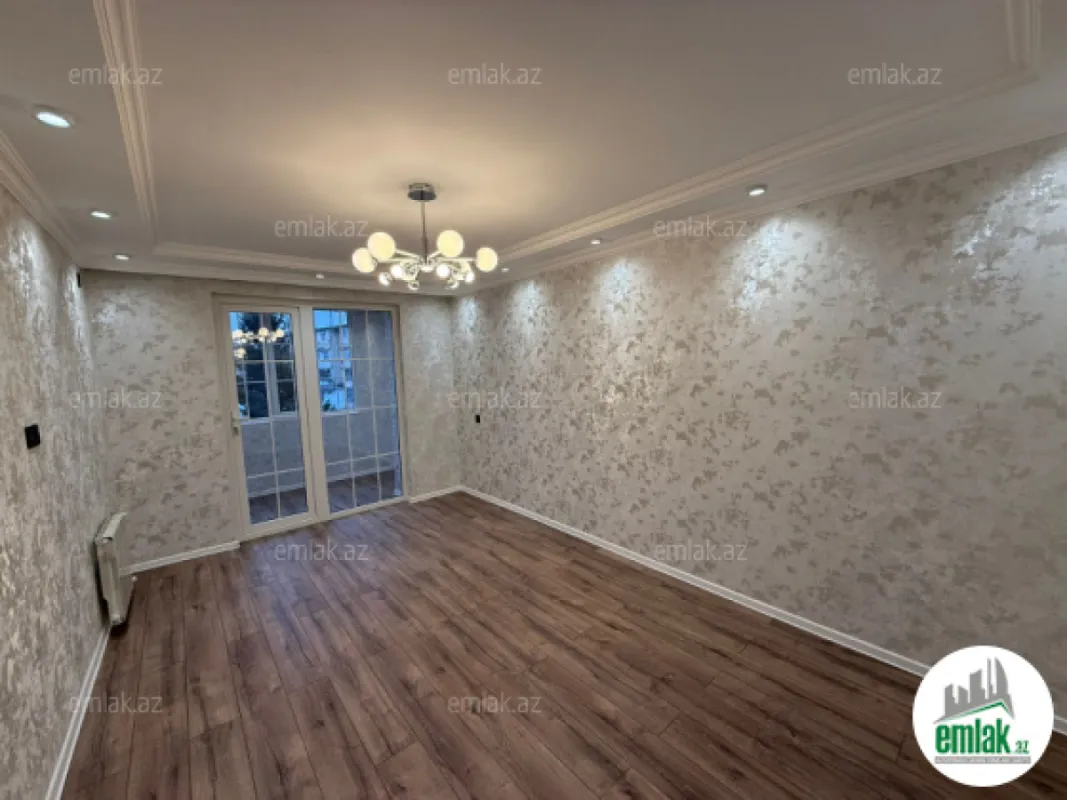 Satılır 2 otaqlı köhnə tikili 55 m²