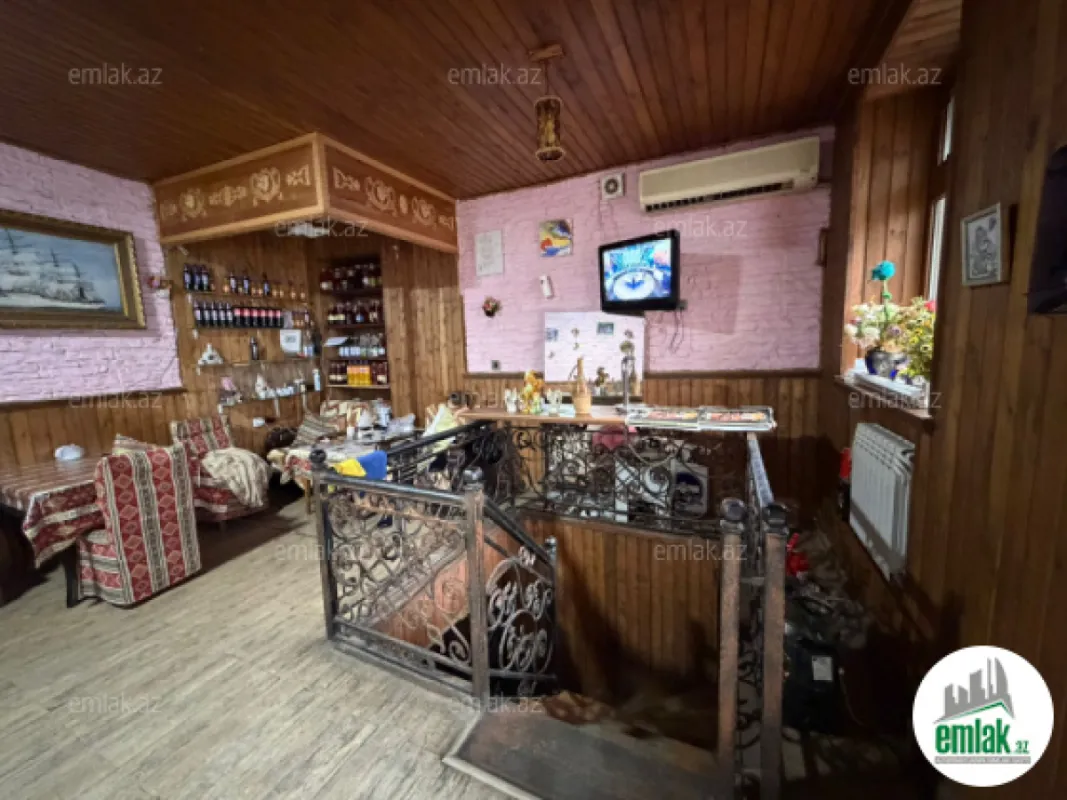 Satılır 3 otaqlı köhnə tikili 115 m²