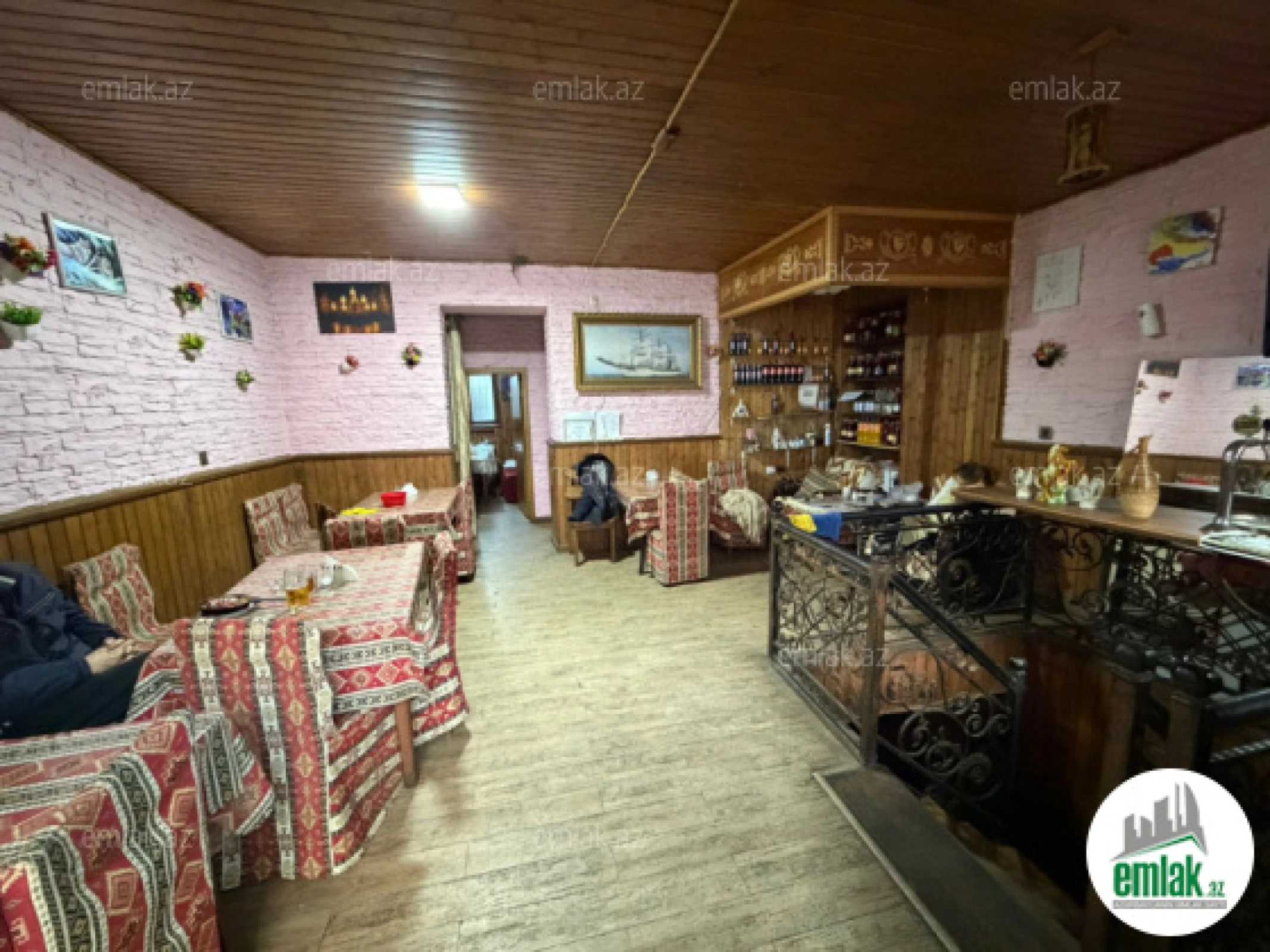 Satılır 3 otaqlı köhnə tikili 115 m²