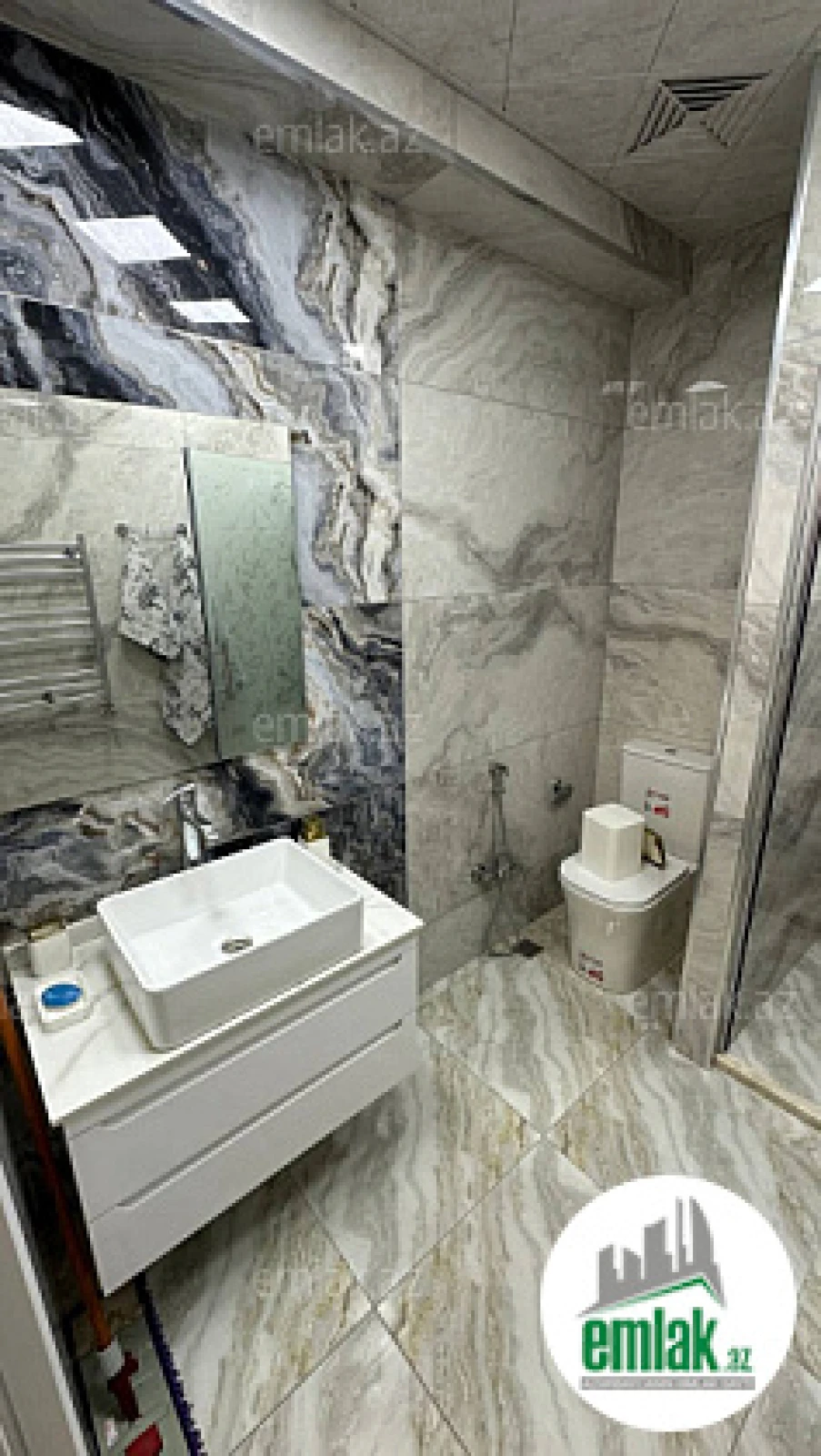 Satılır 2 otaqlı yeni tikili 95 m²