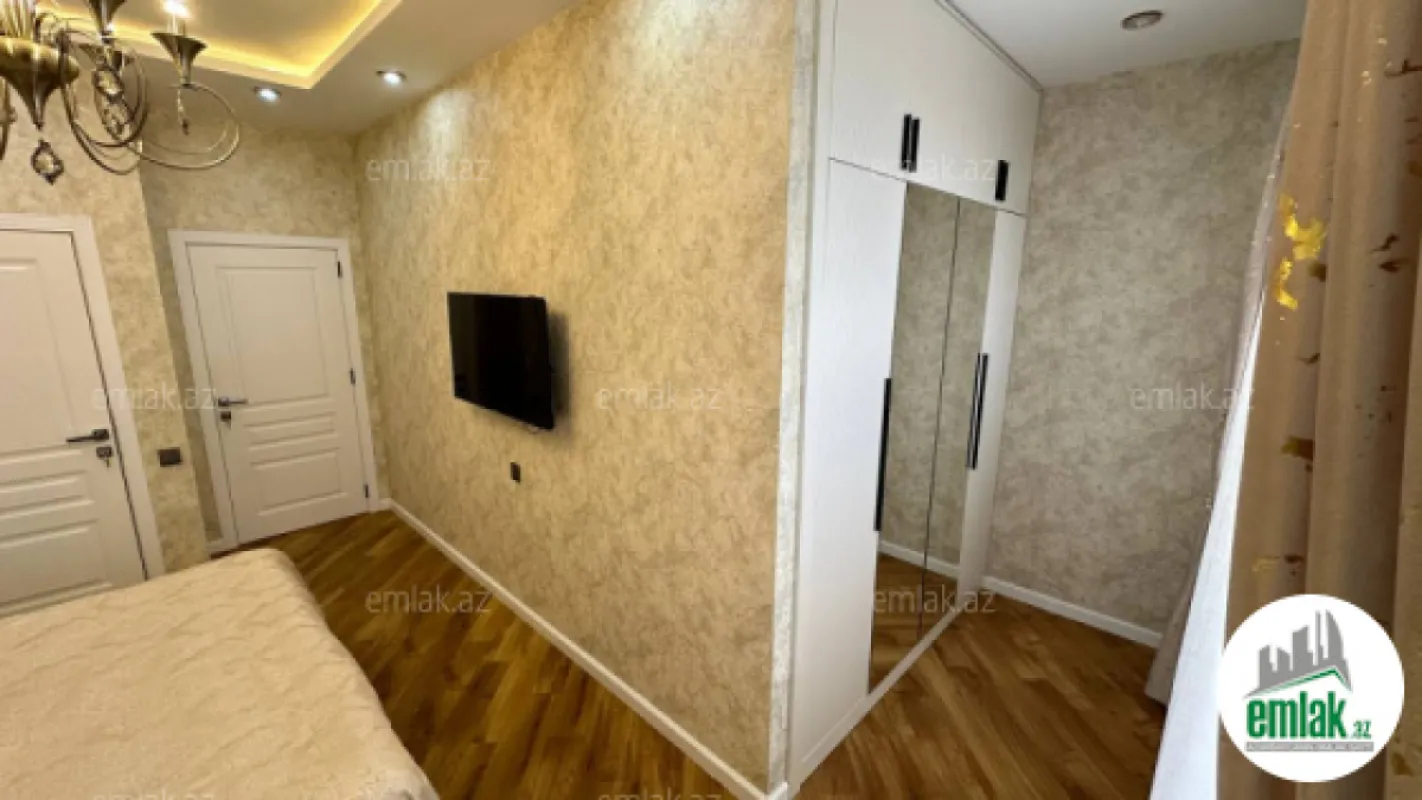 Satılır 2 otaqlı yeni tikili 95 m²