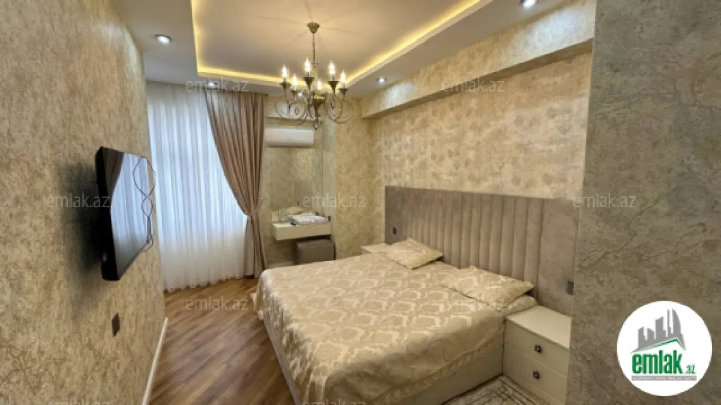 Satılır 2 otaqlı yeni tikili 95 m²