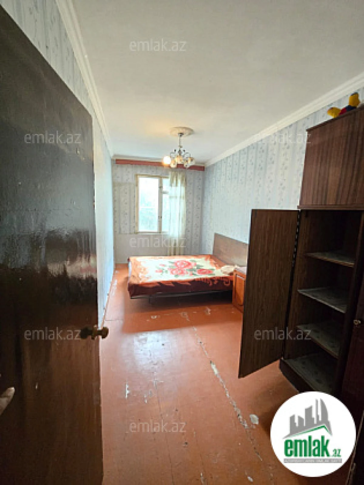 Satılır 2 otaqlı köhnə tikili 50 m²