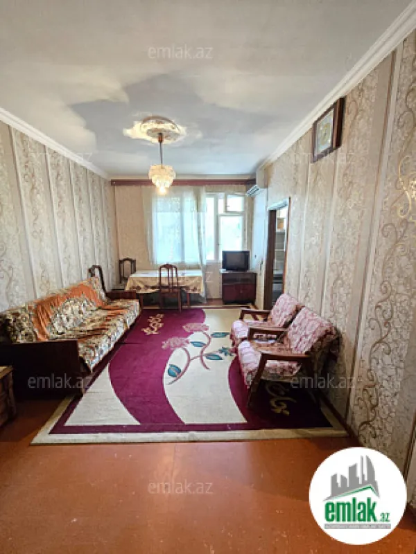 Satılır 2 otaqlı köhnə tikili 50 m²