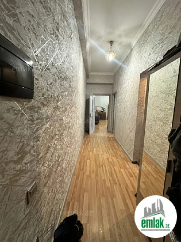 Satılır 2 otaqlı yeni tikili 74 m²