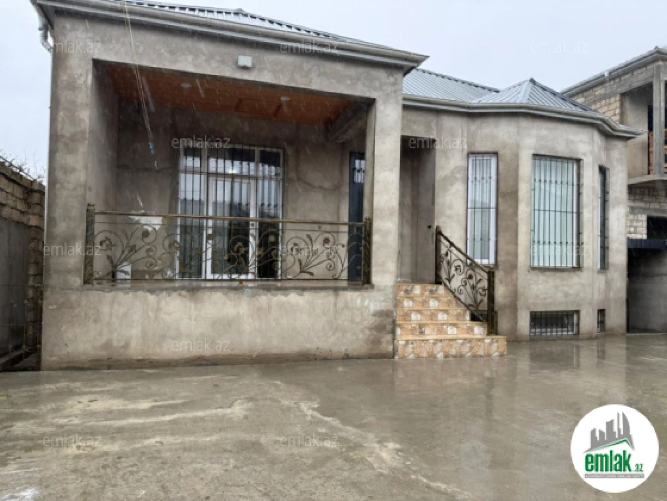 Satılır 4 otaqlı həyət evi 110 m²