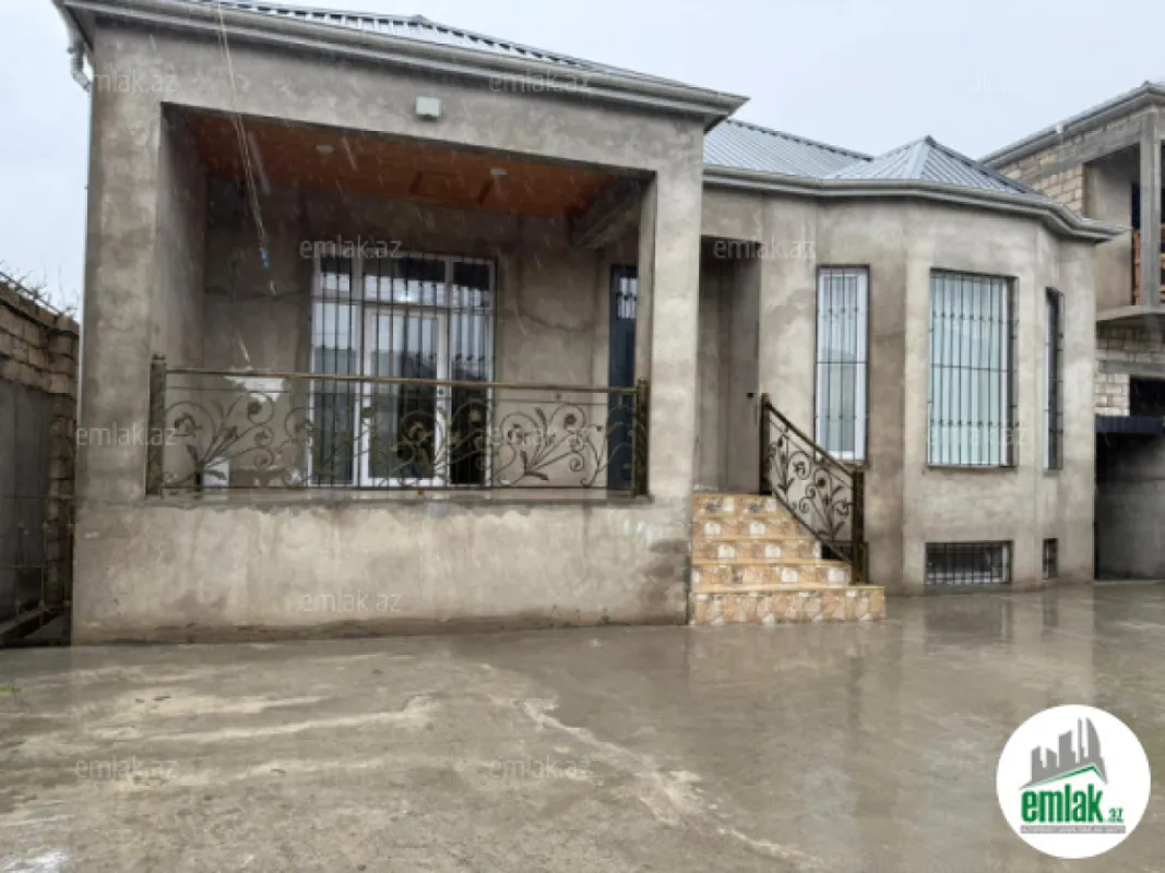 Satılır 4 otaqlı həyət evi 110 m²