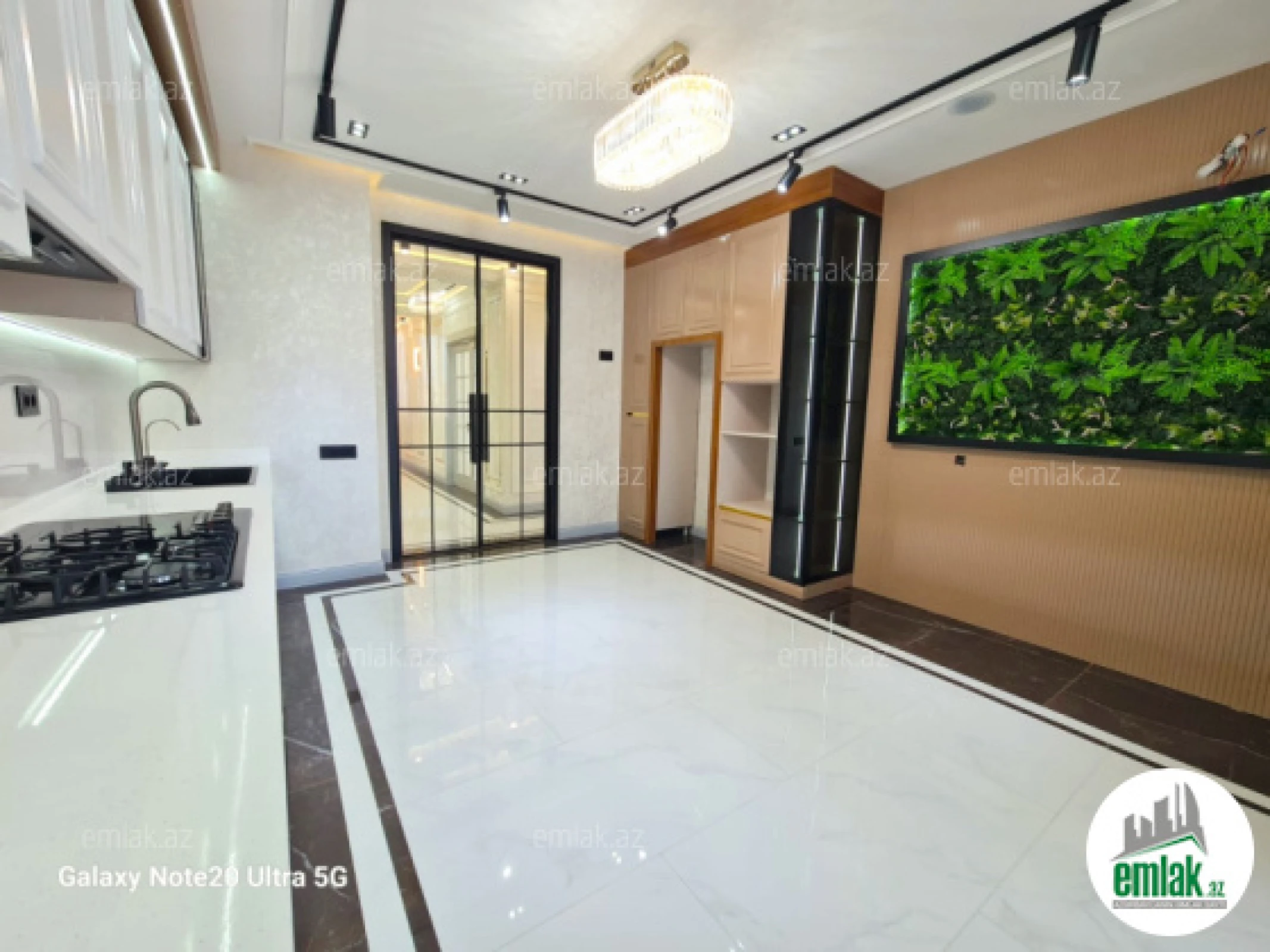 Satılır 4 otaqlı yeni tikili 186 m²