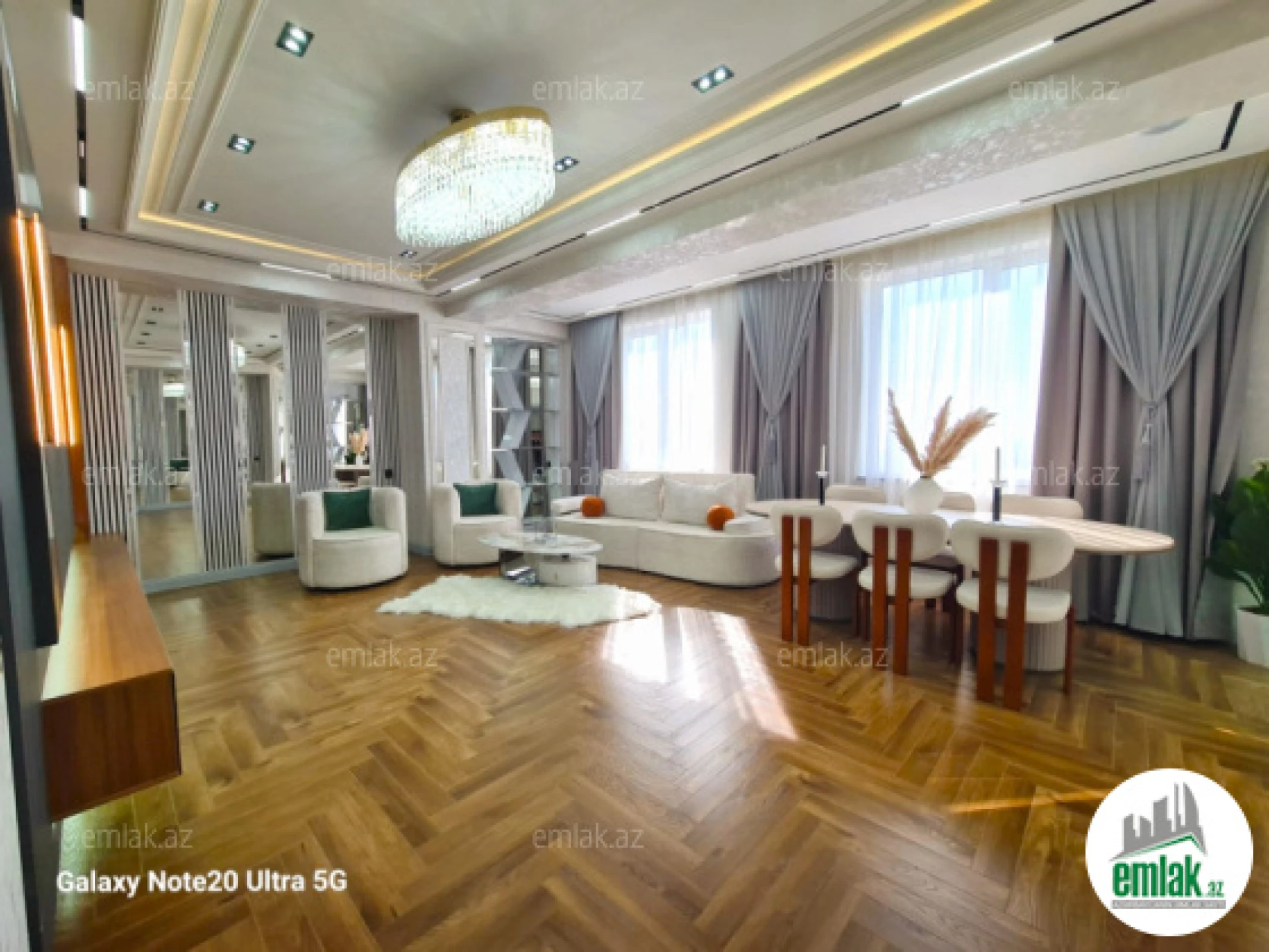 Satılır 4 otaqlı yeni tikili 186 m²
