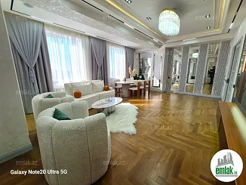 Satılır 4 otaqlı yeni tikili 186 m²