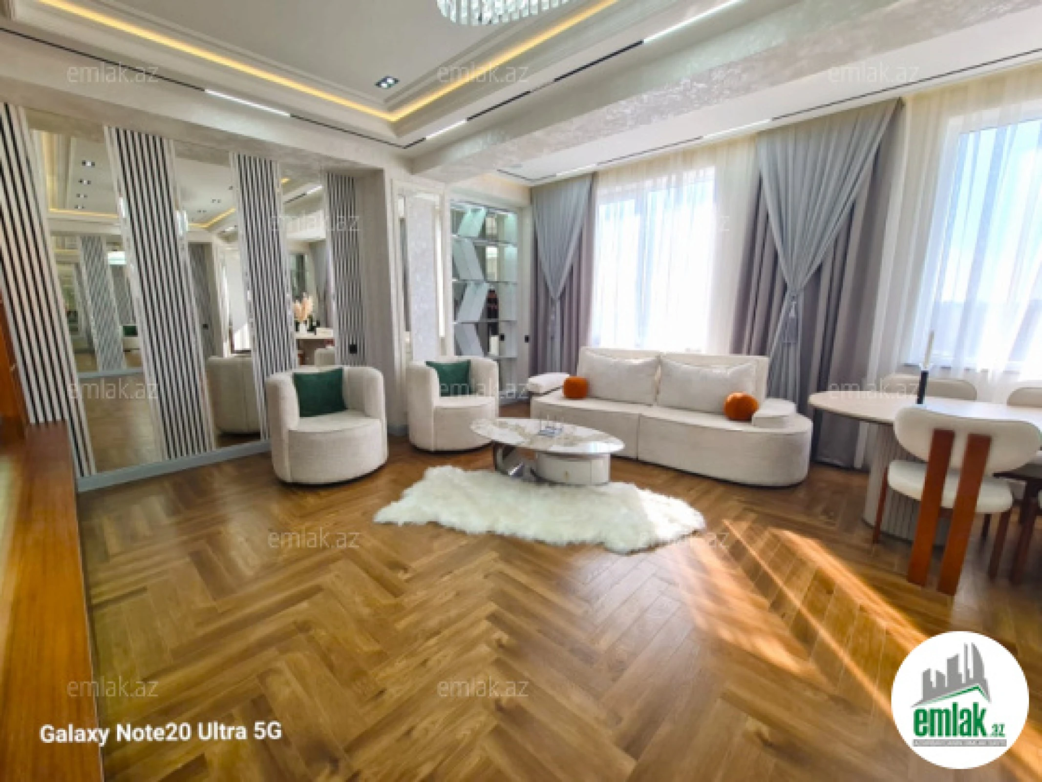 Satılır 4 otaqlı yeni tikili 186 m²