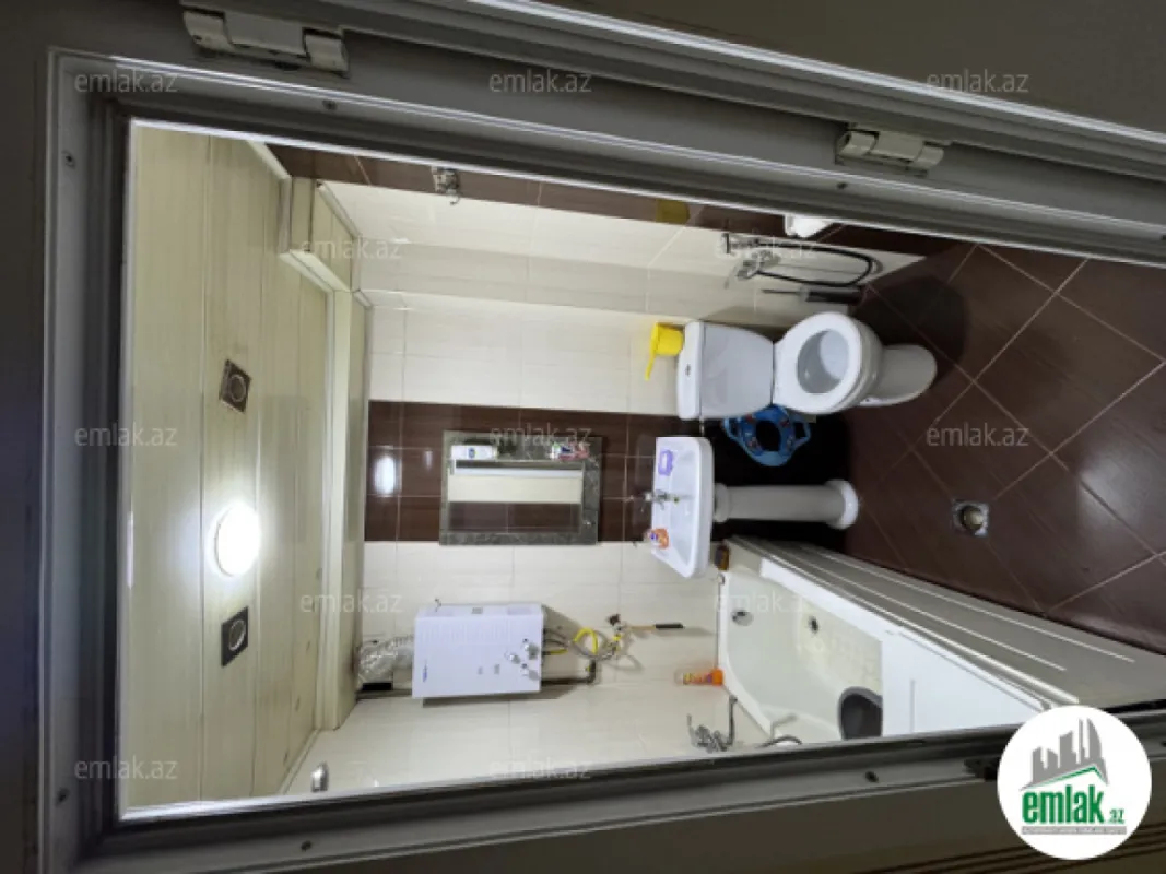 Satılır 3 otaqlı köhnə tikili 74 m²