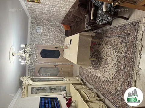 Satılır 3 otaqlı köhnə tikili 74 m²