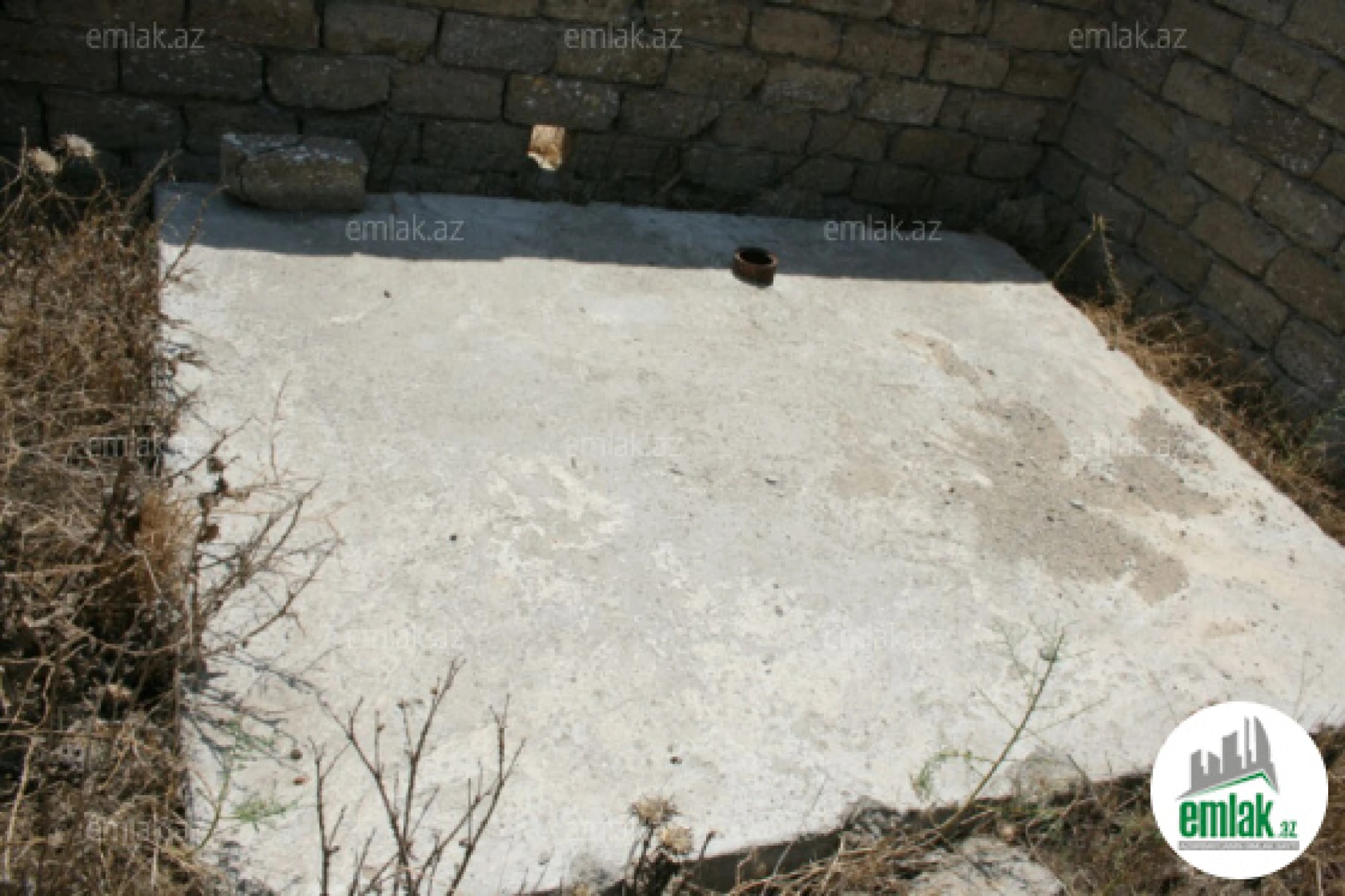 Satılır 4 otaqlı mənzil 132 m²