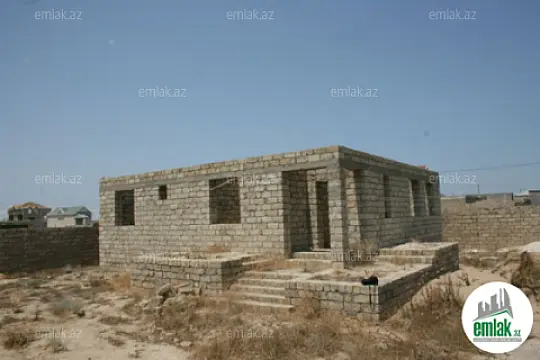 Satılır 4 otaqlı mənzil 132 m²