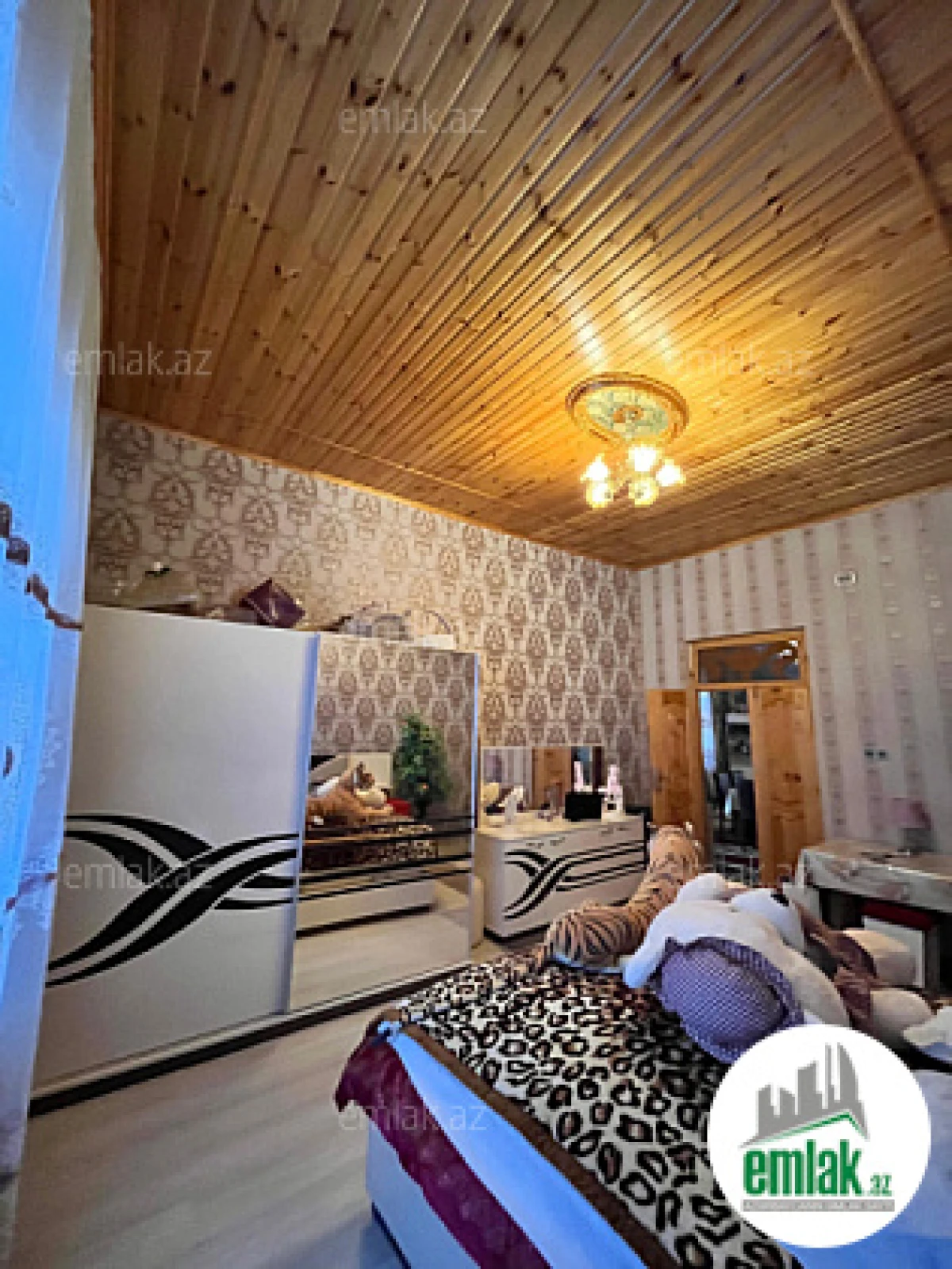 Satılır 4 otaqlı həyət evi 150 m²