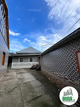 Satılır 4 otaqlı həyət evi 150 m²