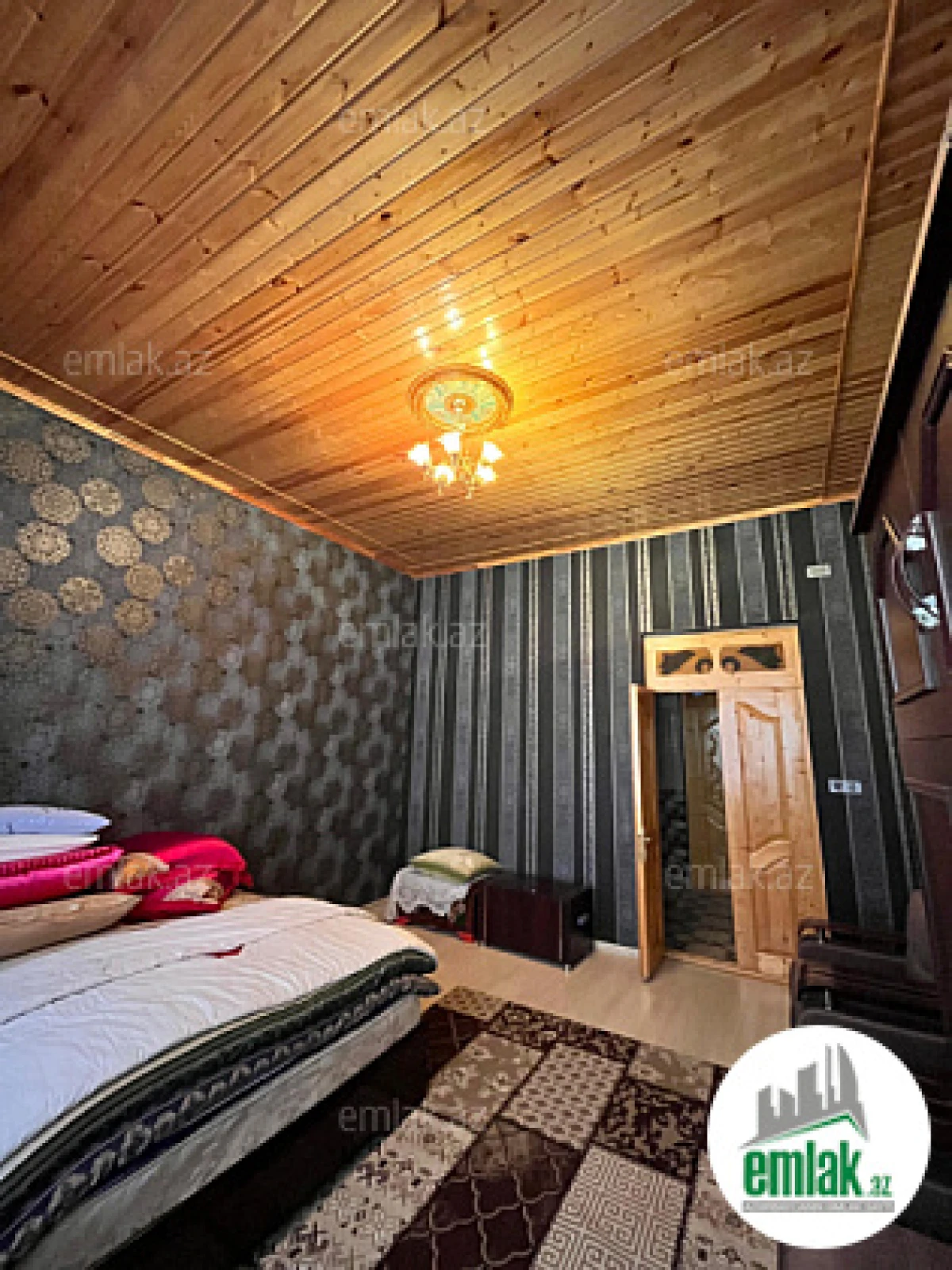 Satılır 4 otaqlı həyət evi 150 m²