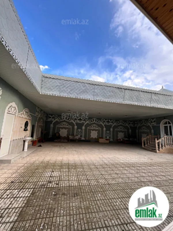 Satılır 4 otaqlı həyət evi 150 m²
