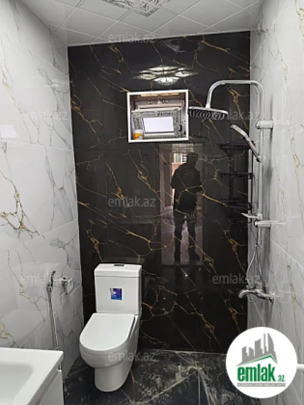 Satılır 4 otaqlı həyət evi 140 m²