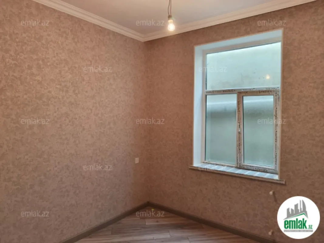 Satılır 4 otaqlı həyət evi 140 m²