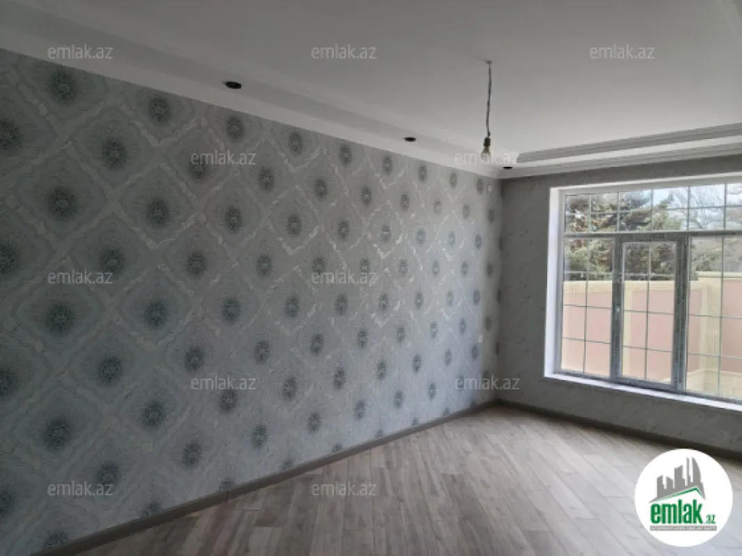 Satılır 4 otaqlı həyət evi 140 m²
