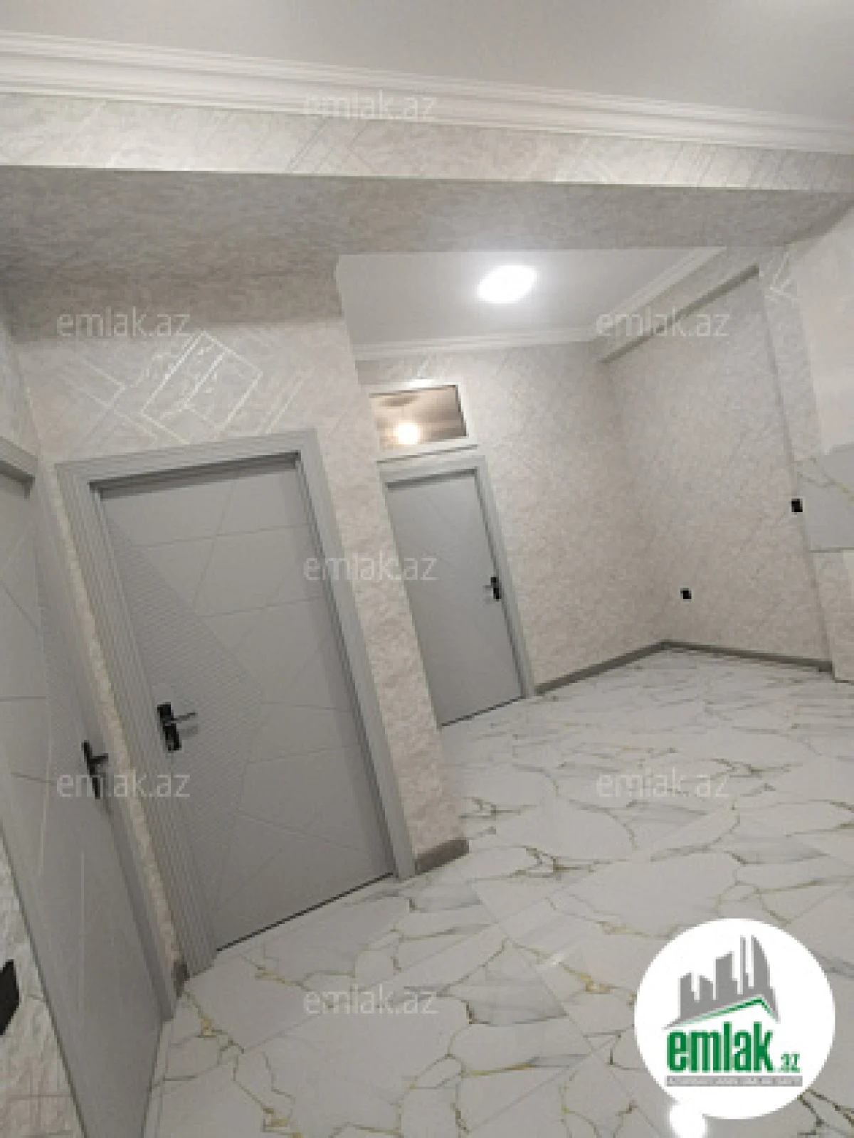 Satılır 2 otaqlı yeni tikili 53 m²