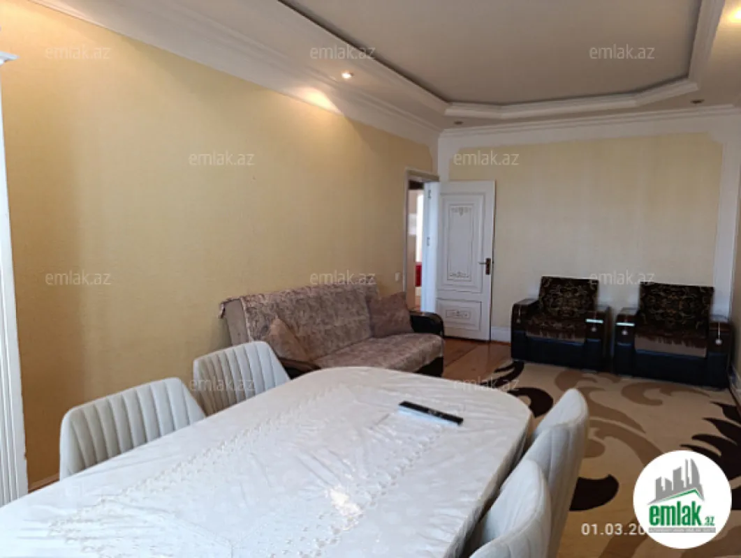 Satılır 3 otaqlı köhnə tikili 70 m²