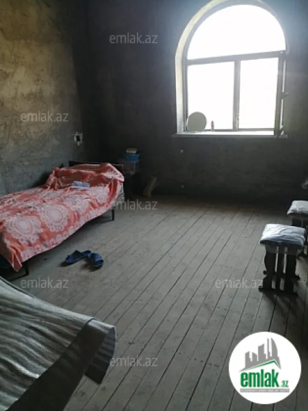 Satılır 5 otaqlı həyət evi 170 m²