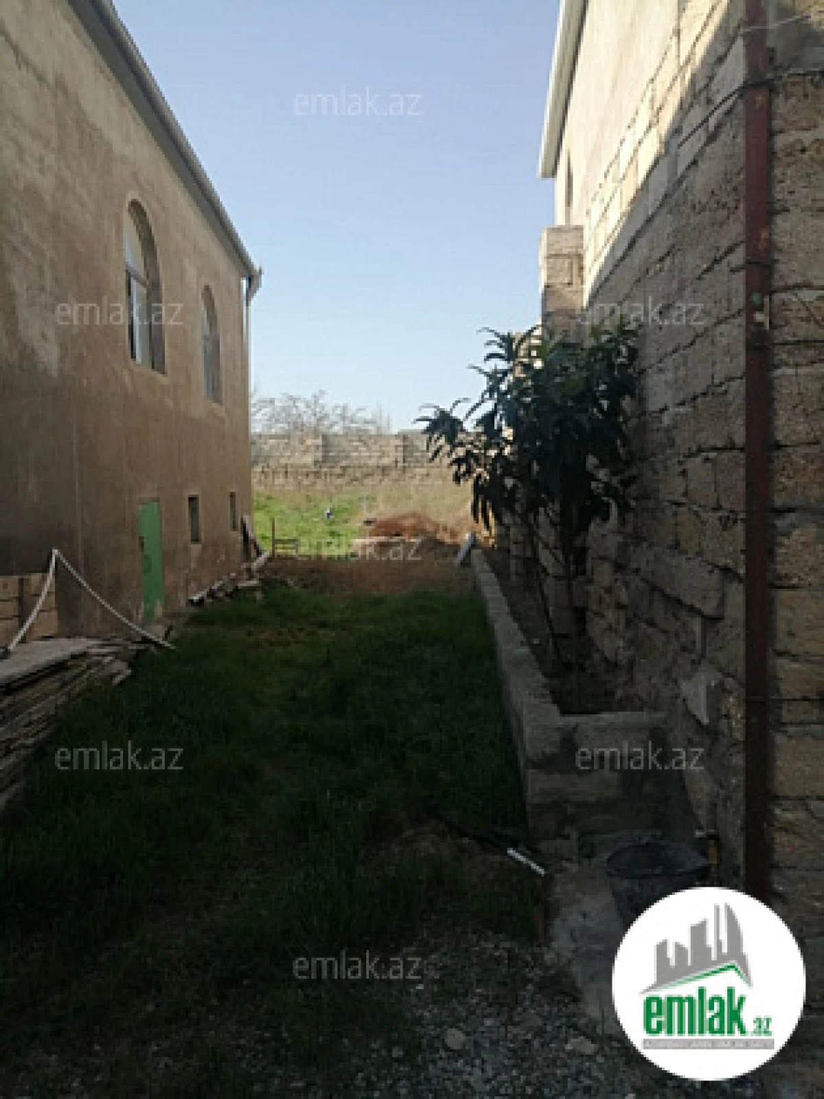 Satılır 5 otaqlı həyət evi 170 m²