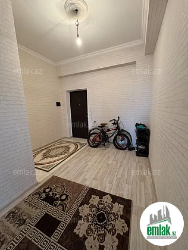 Satılır 3 otaqlı yeni tikili 86 m²