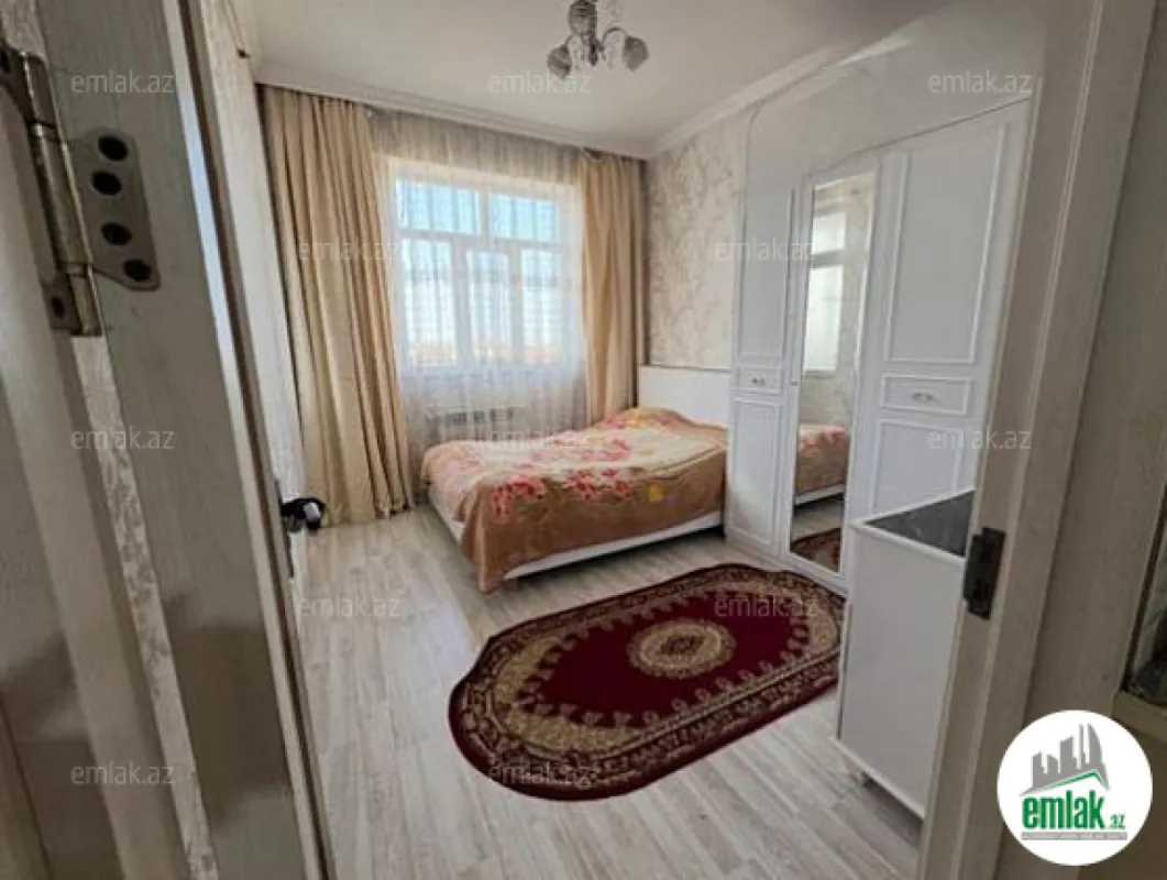 Satılır 3 otaqlı yeni tikili 86 m²