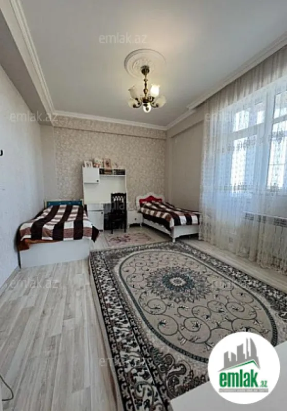 Satılır 3 otaqlı yeni tikili 86 m²
