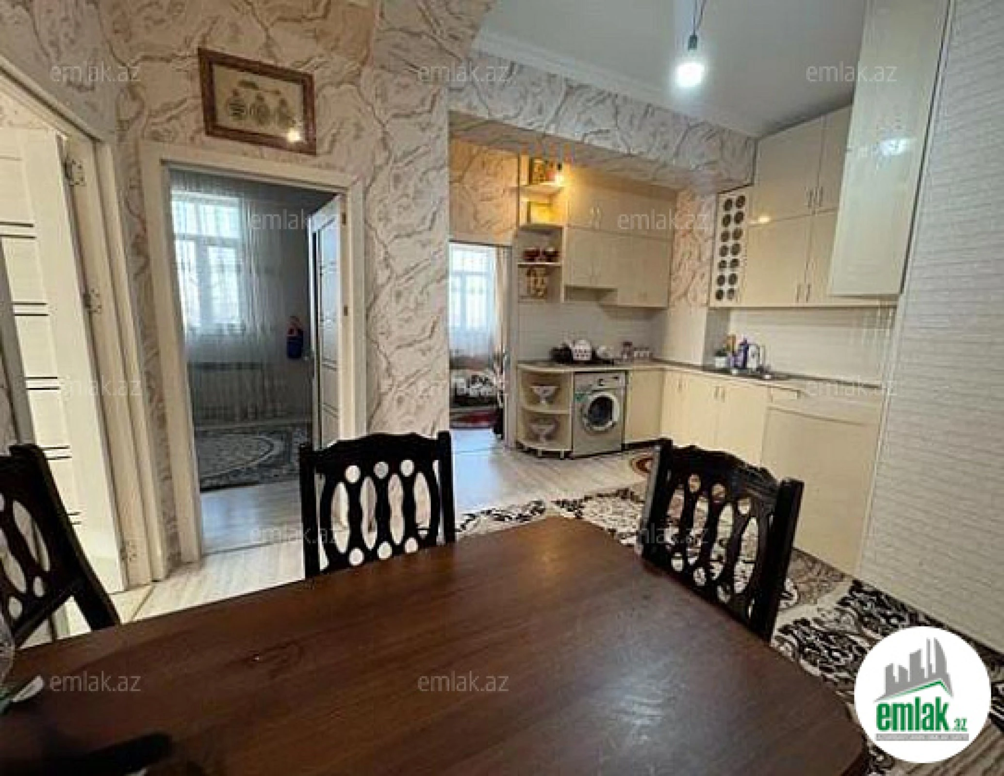 Satılır 3 otaqlı yeni tikili 86 m²
