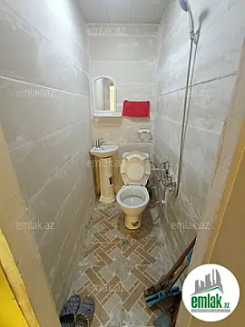 Satılır 1 otaqlı həyət evi 15 m²