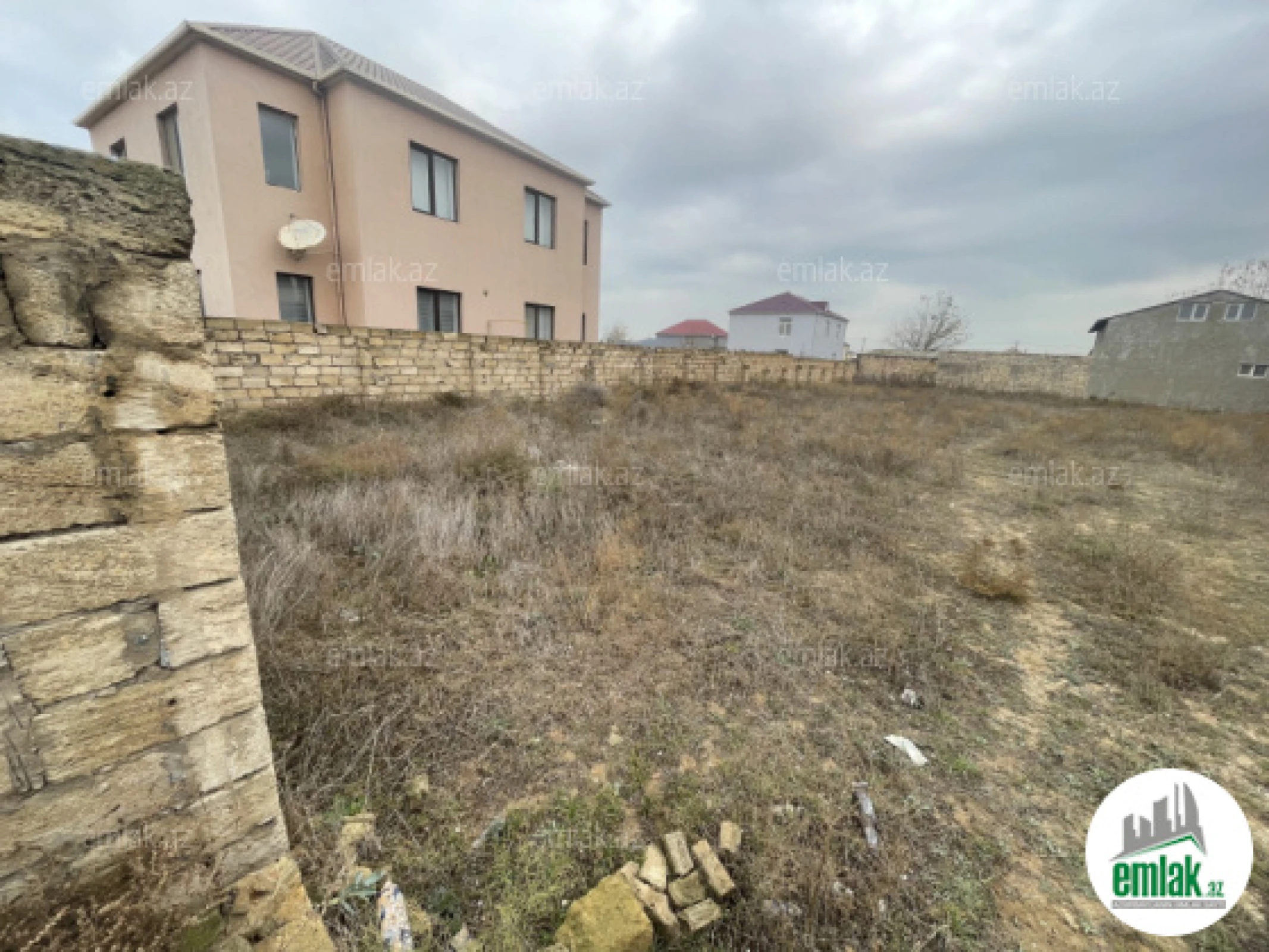 Satılır torpaq sahəsi 9 m²