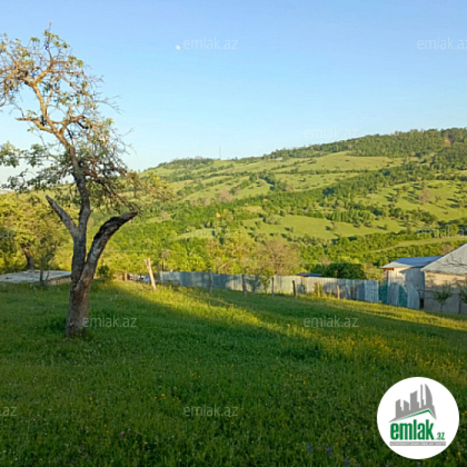 Satılır torpaq sahəsi 12 m²