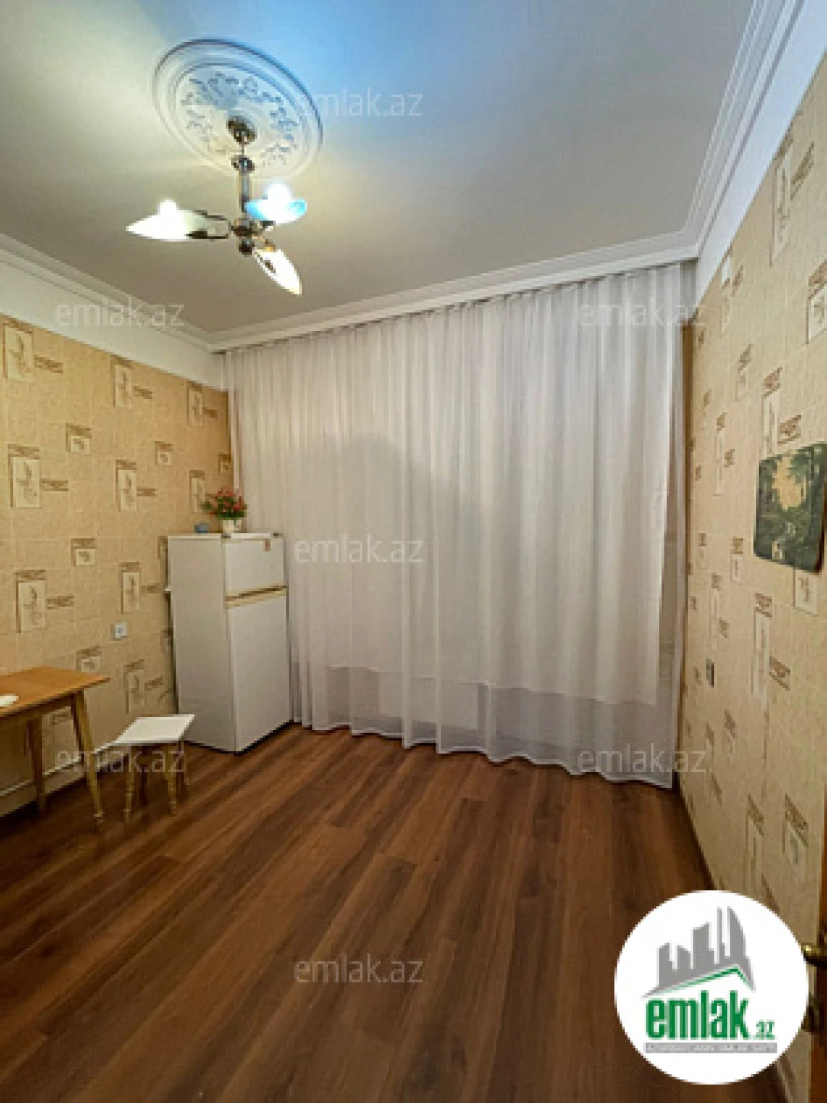 Satılır 2 otaqlı yeni tikili 64 m²