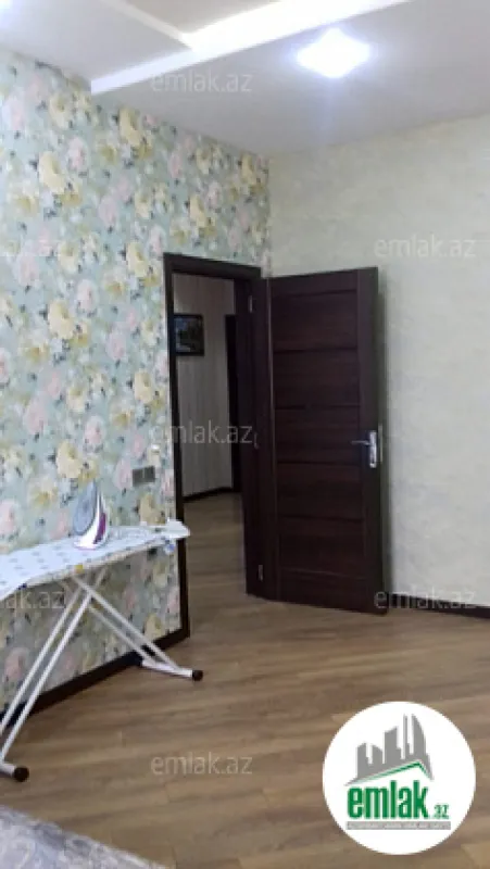 Satılır 4 otaqlı yeni tikili 144 m²