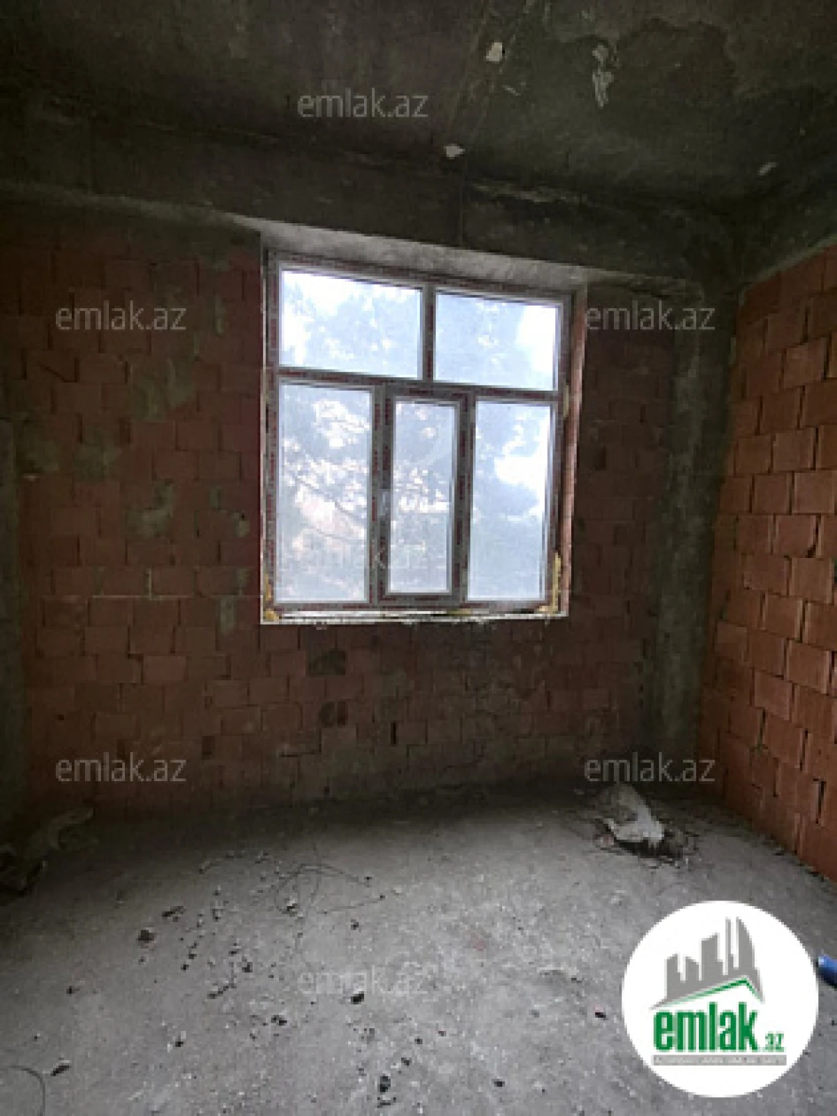 Satılır 3 otaqlı yeni tikili 102 m²