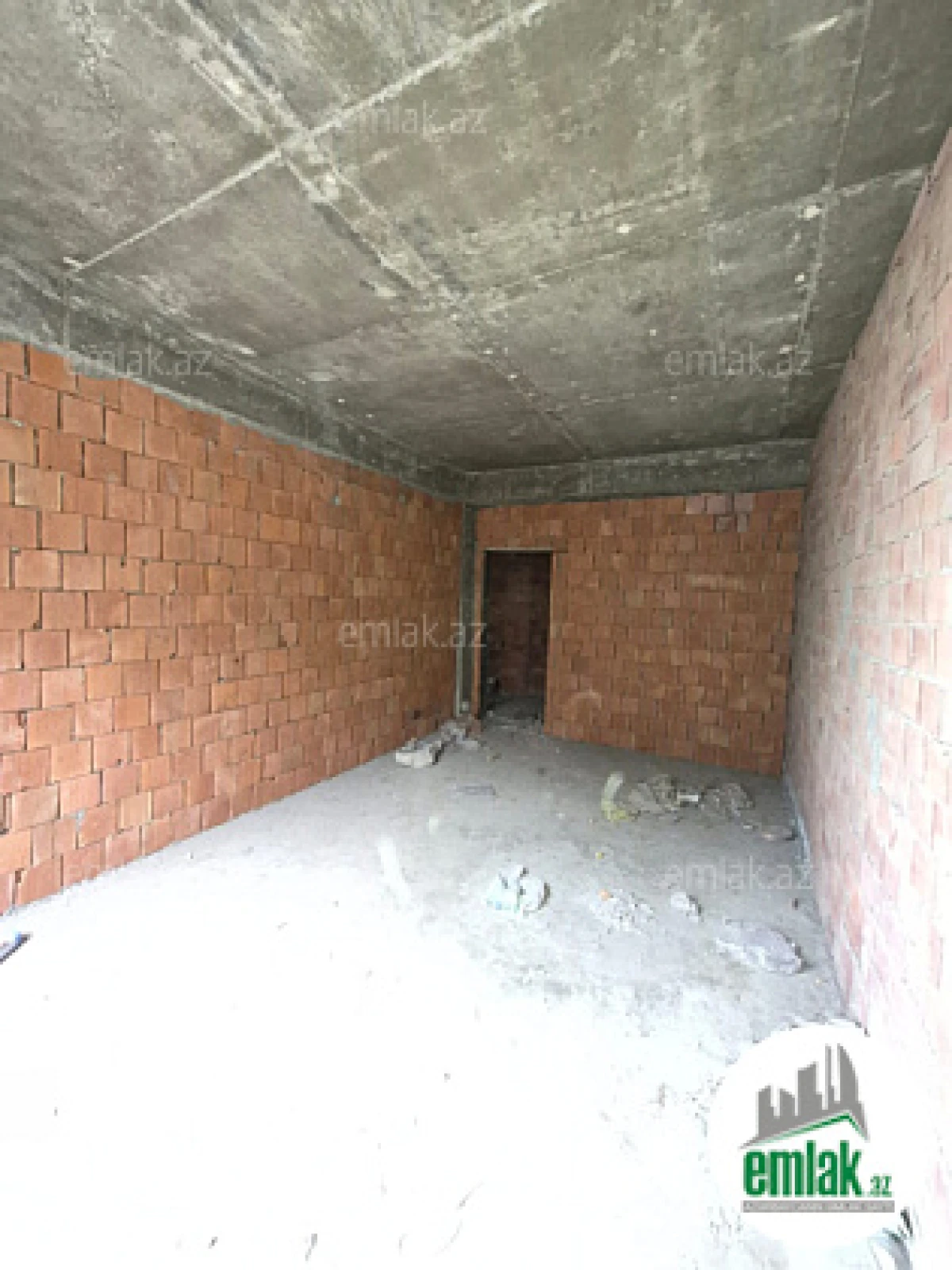 Satılır 3 otaqlı yeni tikili 102 m²