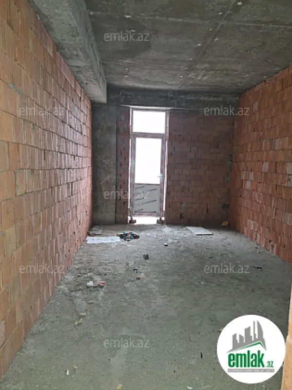 Satılır 3 otaqlı yeni tikili 102 m²
