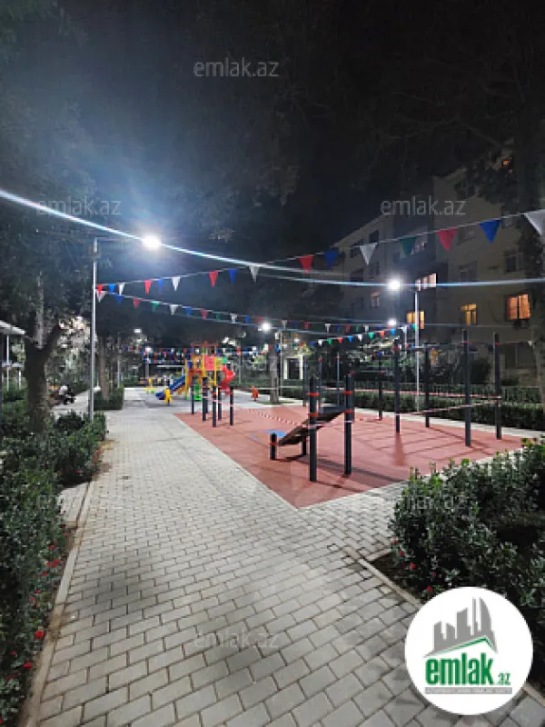 Satılır 2 otaqlı köhnə tikili 50 m²