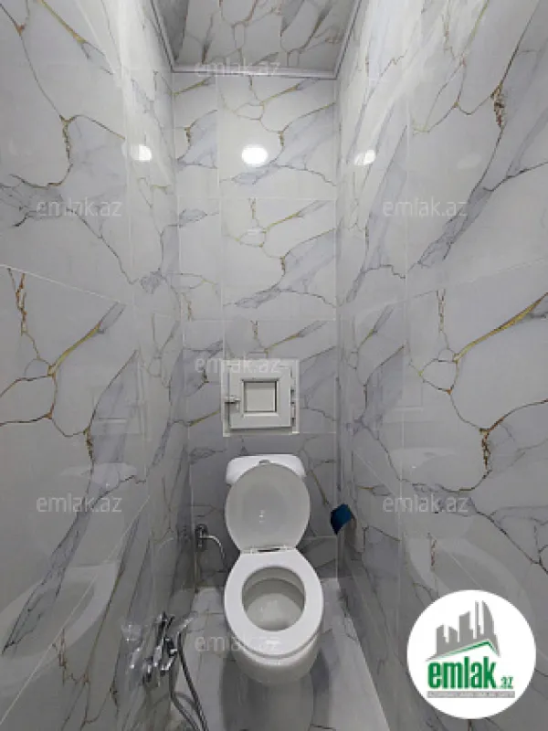 Satılır 2 otaqlı köhnə tikili 50 m²